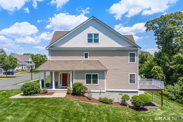 53 Carnoustie Circle 53, Bloomfield, CT 06002
