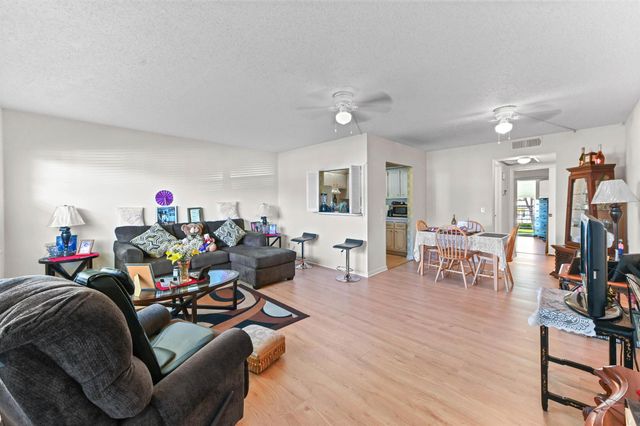 279 Mansfield G, Boca Raton, FL 33434