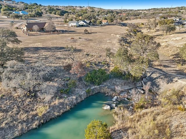 221 Cypress Estates Pkwy W, Ingram, TX 78025