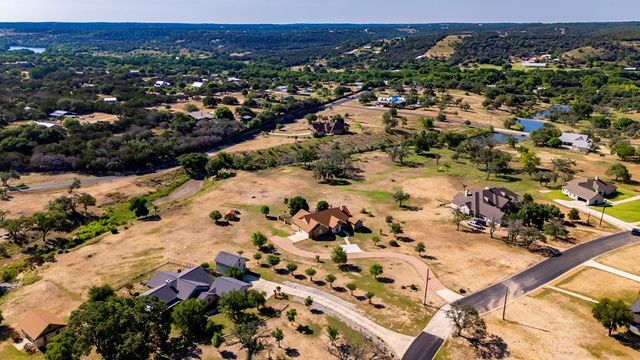 221 Cypress Estates Pkwy W, Ingram, TX 78025