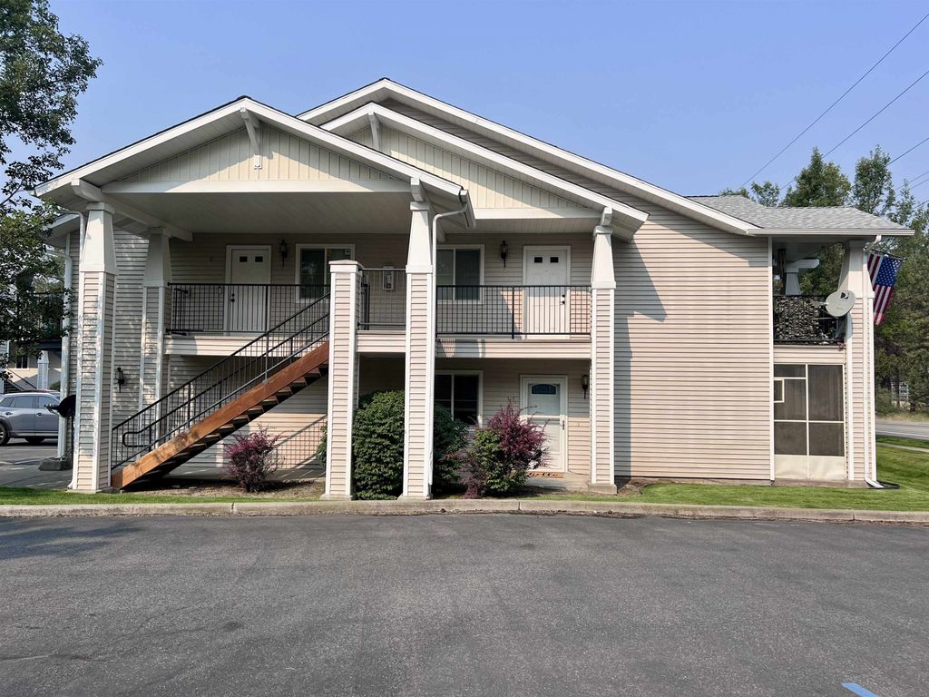9926 E 16th Ave, Spokane Valley, WA 99216 photo 1