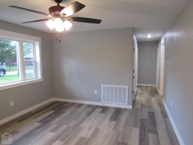505 N 10th Street N, Paragould, AR 72450