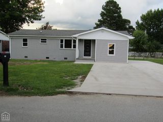 505 N 10th Street N, Paragould, AR 72450