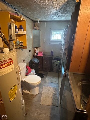 10615 E Stanley Road, Rockville, IN 47872