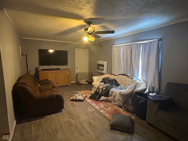 10615 E Stanley Road, Rockville, IN 47872