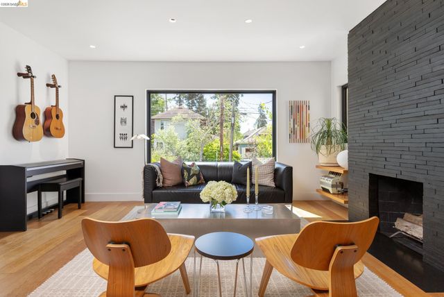 2155 Emerson Street, Berkeley, CA 94705