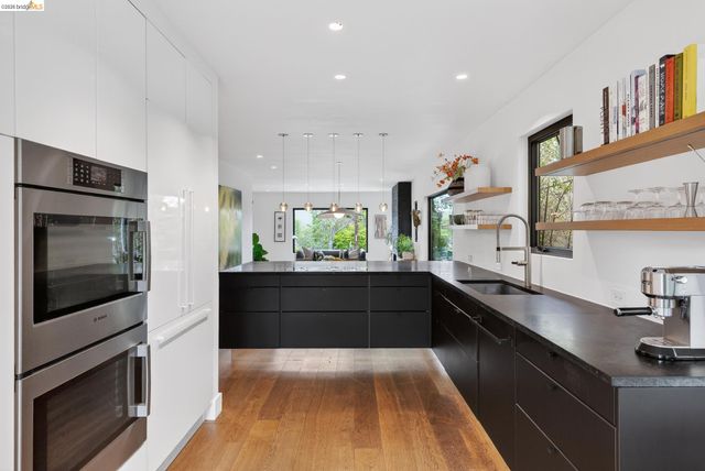 2155 Emerson Street, Berkeley, CA 94705