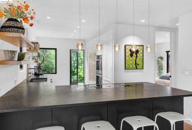 2155 Emerson Street, Berkeley, CA 94705