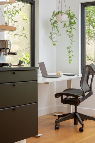 2155 Emerson Street, Berkeley, CA 94705