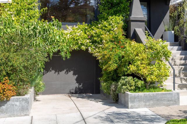 2155 Emerson Street, Berkeley, CA 94705