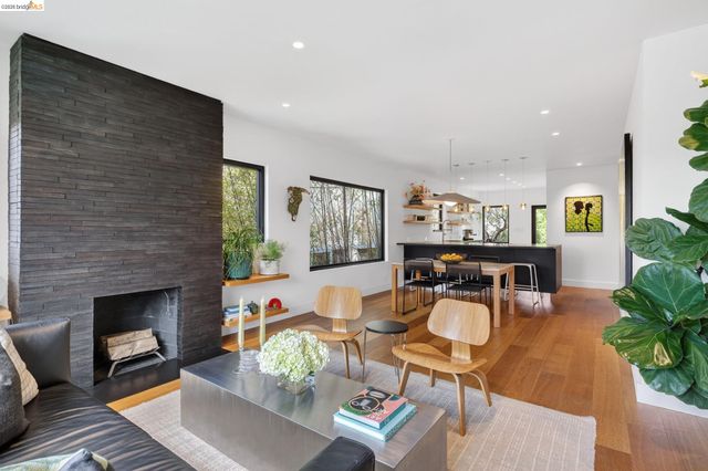 2155 Emerson Street, Berkeley, CA 94705