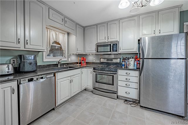 6852 Hatter Road, Newfane, NY 14108