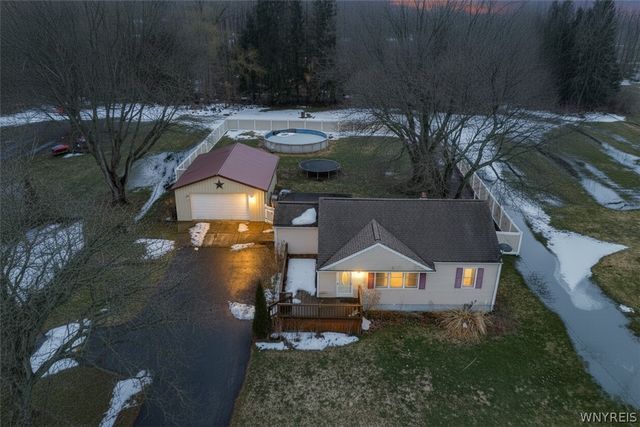 6852 Hatter Road, Newfane, NY 14108