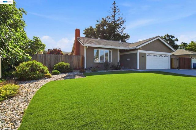 2851 Biddleford Dr, San Ramon, CA 94583