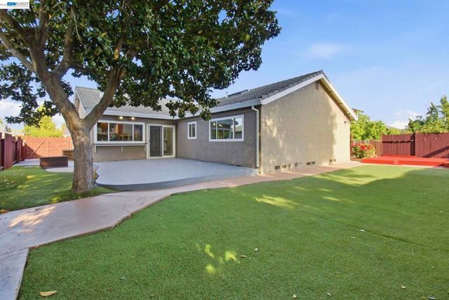 2851 Biddleford Dr, San Ramon, CA 94583