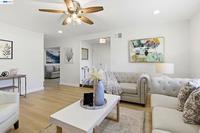 2851 Biddleford Dr, San Ramon, CA 94583