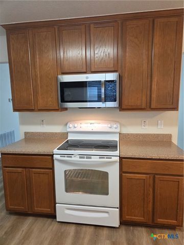 24 Mcfaddan Lane, Temple, TX 76502