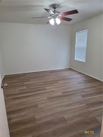 24 Mcfaddan Lane, Temple, TX 76502