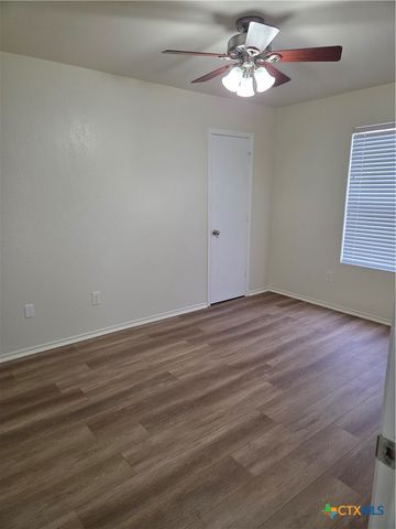 24 Mcfaddan Lane, Temple, TX 76502