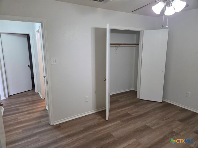 24 Mcfaddan Lane, Temple, TX 76502