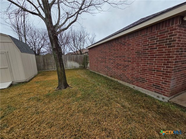 24 Mcfaddan Lane, Temple, TX 76502