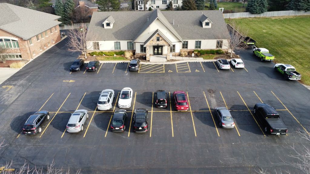 370 Houbolt Road 101, Joliet, IL 60431
