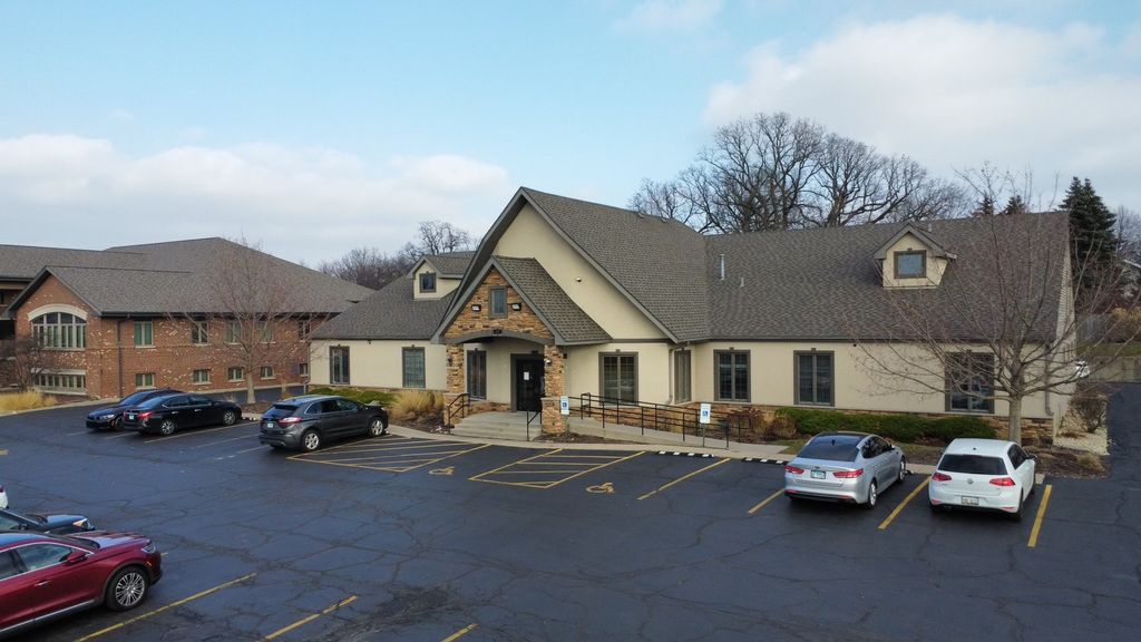 370 Houbolt Road 101, Joliet, IL 60431 — photo 2