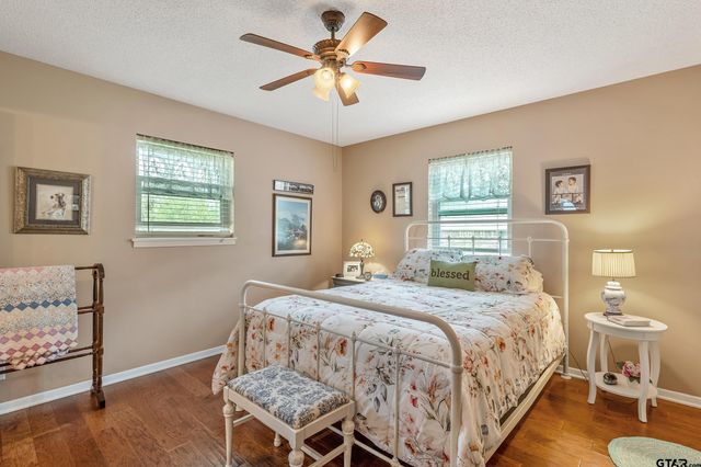 316 Vicksburg Dr, Tyler, TX 75703