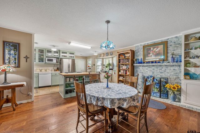 316 Vicksburg Dr, Tyler, TX 75703