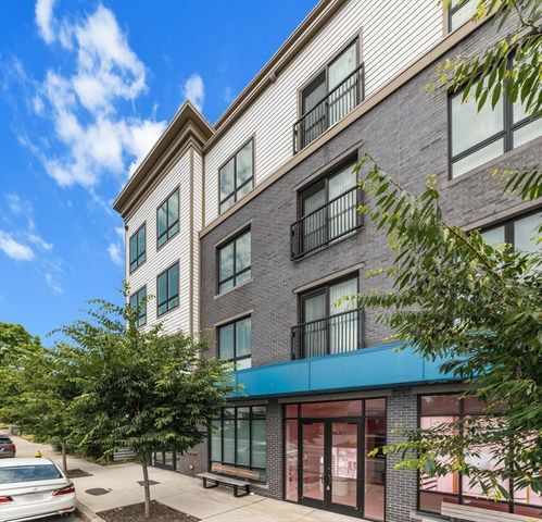 214 Market St 208, Boston, MA 02135