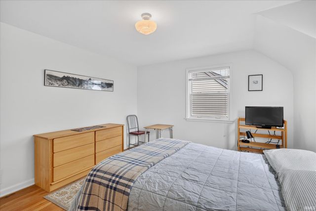1406 E Monroe Street, South Bend, IN 46615