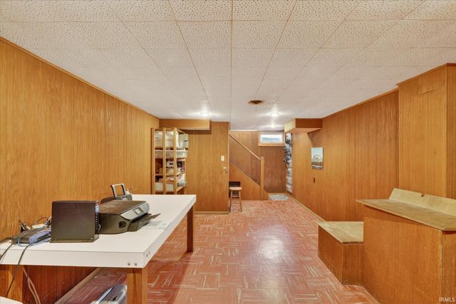 1406 E Monroe Street, South Bend, IN 46615