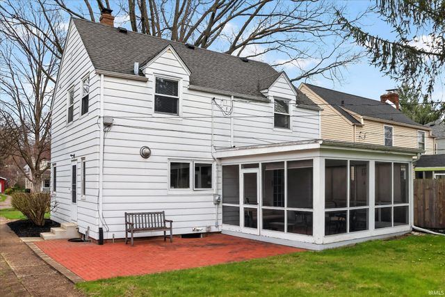 1406 E Monroe Street, South Bend, IN 46615