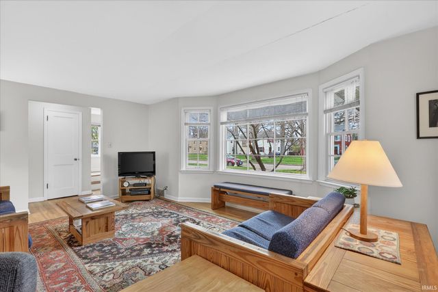 1406 E Monroe Street, South Bend, IN 46615