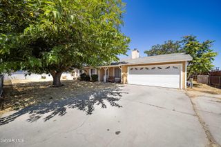 21511 San Gabriel Drive, Tehachapi, CA 93561
