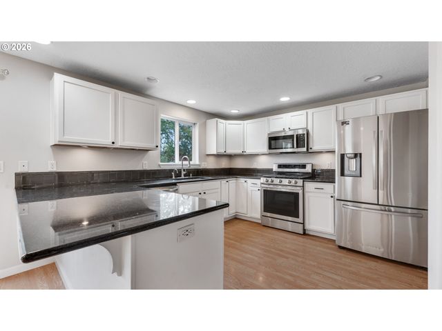 8110 DAPHNE Ct, Corvallis, OR 97330