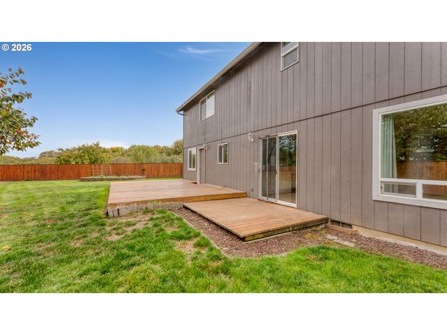 8110 DAPHNE Ct, Corvallis, OR 97330