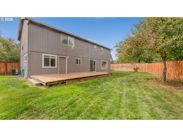 8110 DAPHNE Ct, Corvallis, OR 97330