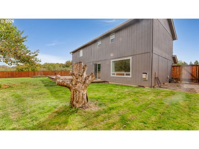 8110 DAPHNE Ct, Corvallis, OR 97330