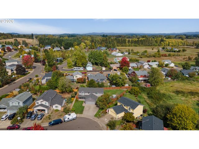 8110 DAPHNE Ct, Corvallis, OR 97330
