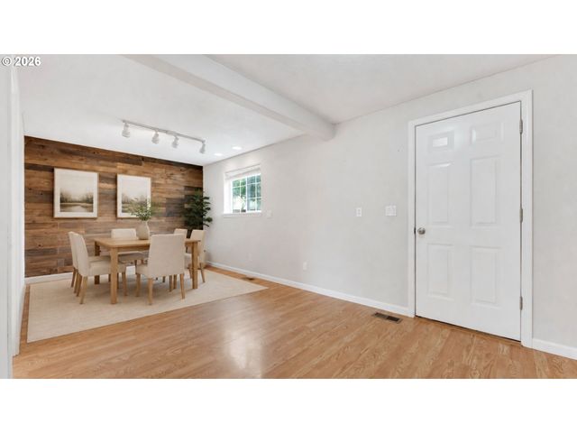8110 DAPHNE Ct, Corvallis, OR 97330