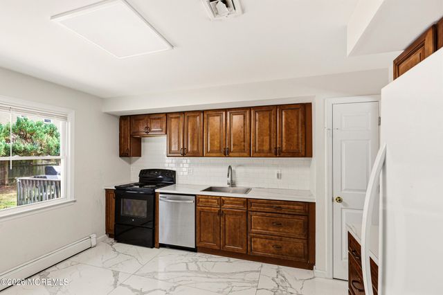 1600 Burrsville Road, Brick, NJ 08724