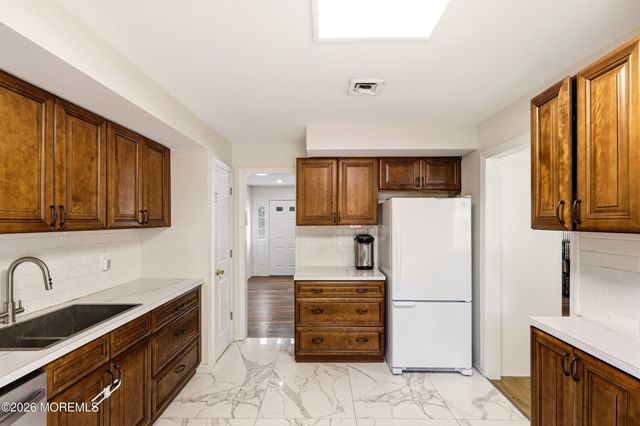 1600 Burrsville Road, Brick, NJ 08724