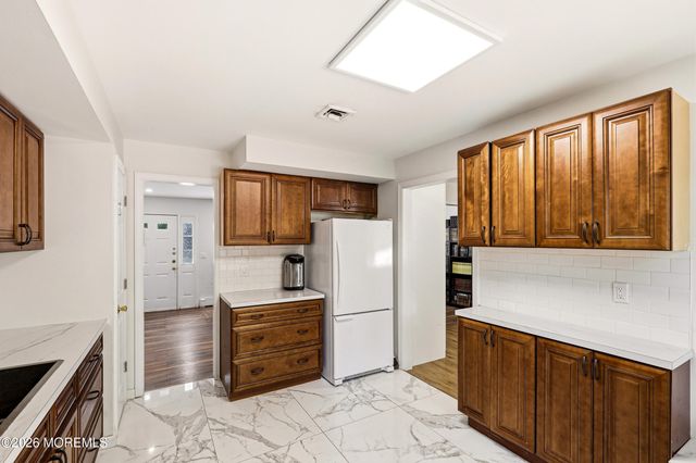 1600 Burrsville Road, Brick, NJ 08724