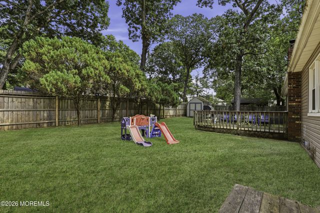 1600 Burrsville Road, Brick, NJ 08724