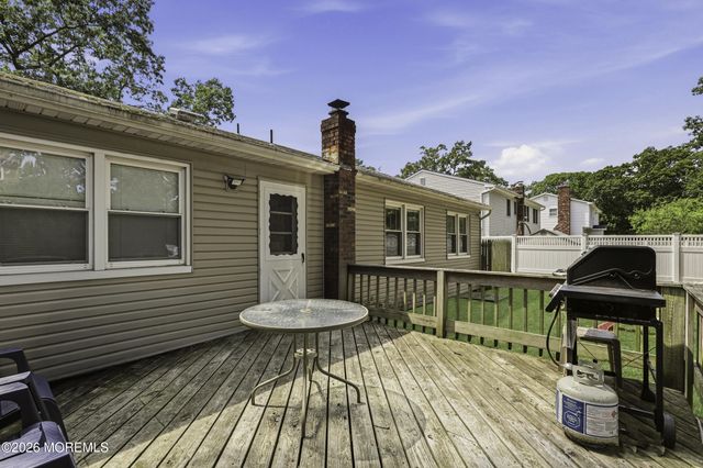 1600 Burrsville Road, Brick, NJ 08724