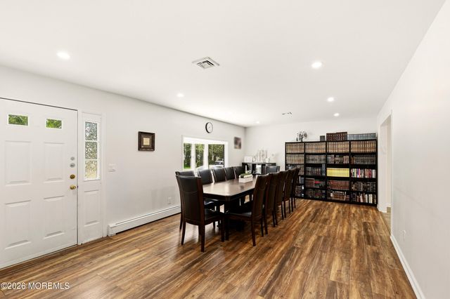 1600 Burrsville Road, Brick, NJ 08724