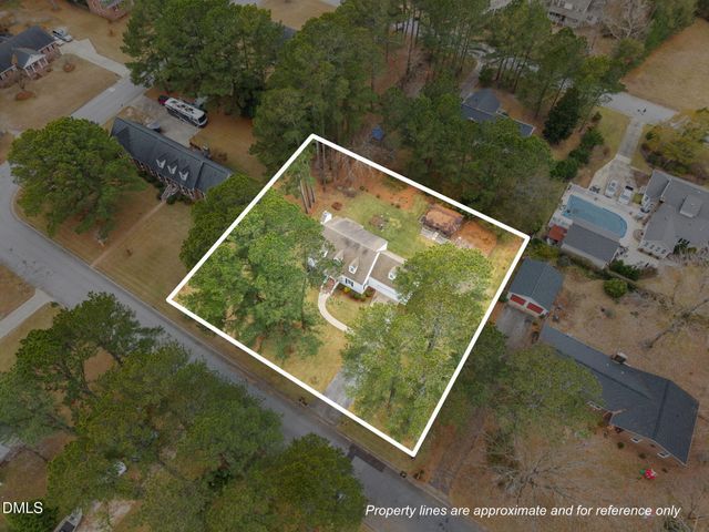 1404 Canterbury Road, Tarboro, NC 27886