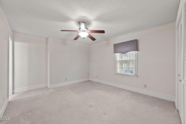 1404 Canterbury Road, Tarboro, NC 27886