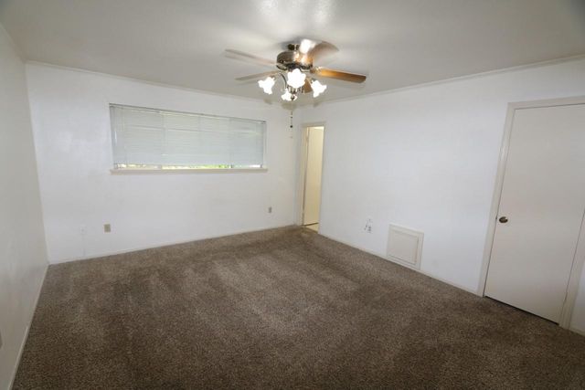 5339 Lincoln Town Drive, Katy, TX 77493